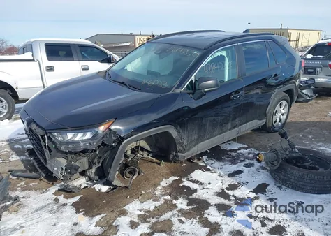 2021 Toyota Rav4 Le z USA, uszkodzony, nr VIN 2T3H1RFV3MC096023